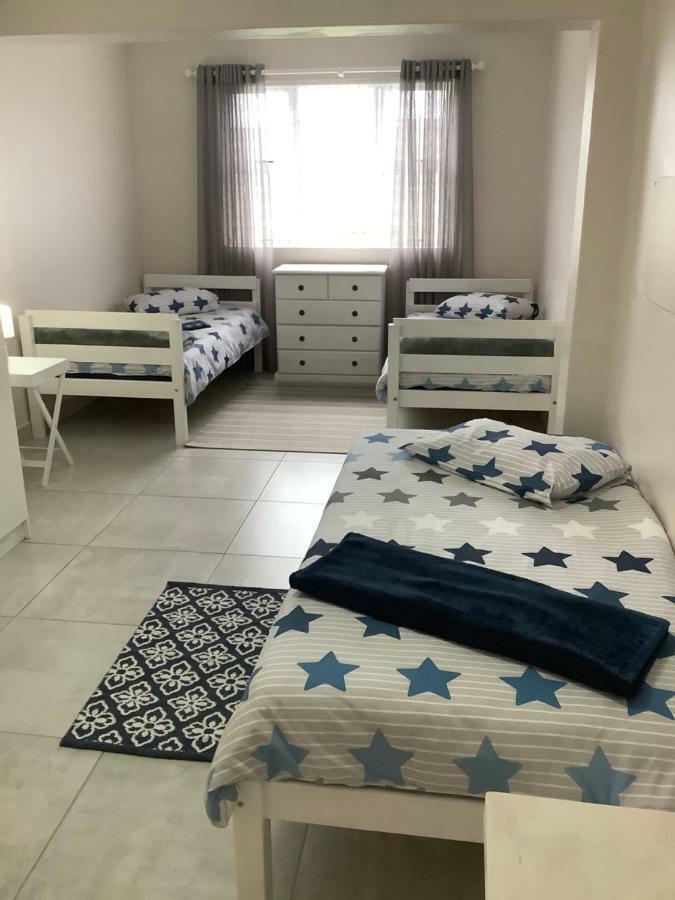Seaside Place 斯特雷斯拜 外观 照片
